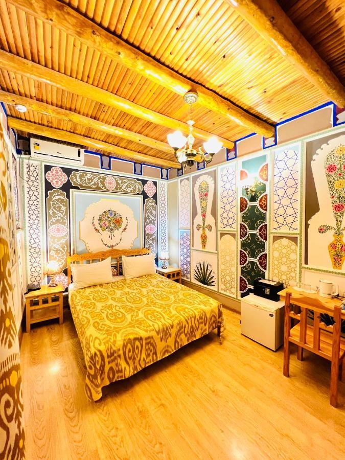 Komil Bukhara Boutique Hotel Exterior foto