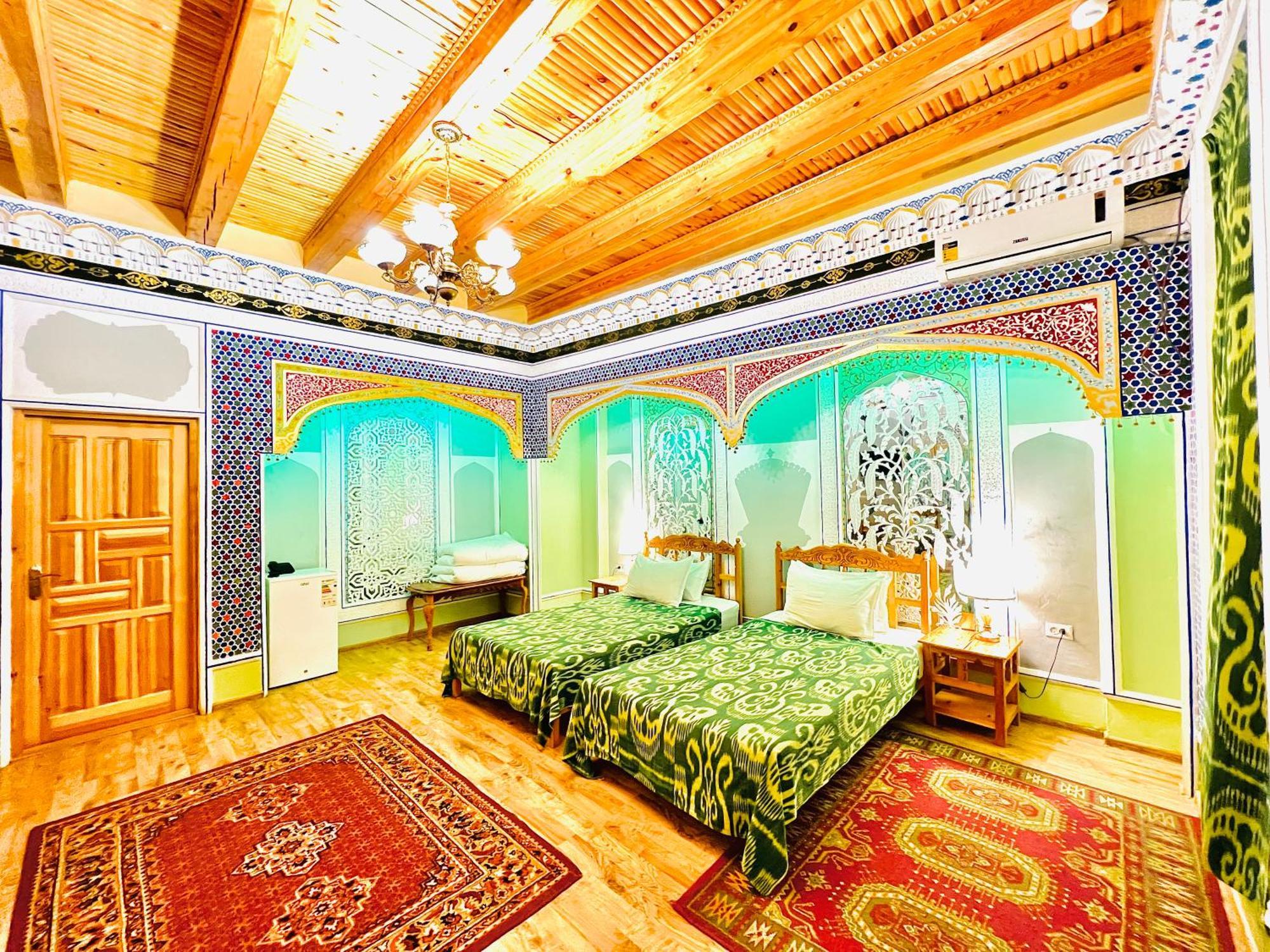 Komil Bukhara Boutique Hotel Exterior foto